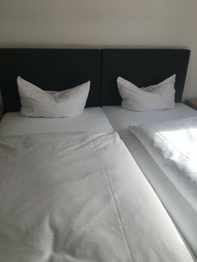 Hotel Zum Taunus Eppstein Экстерьер фото