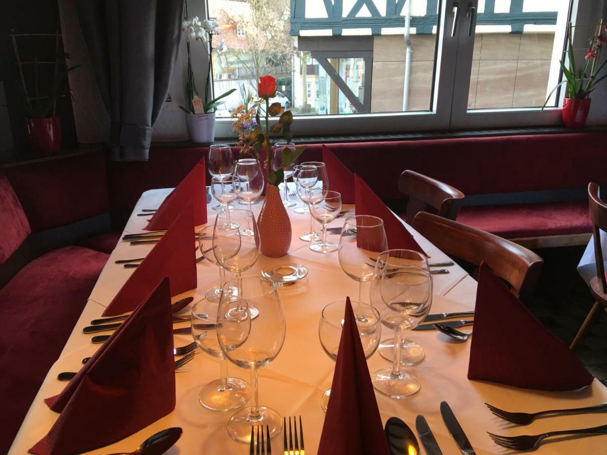 Hotel Zum Taunus Eppstein Экстерьер фото